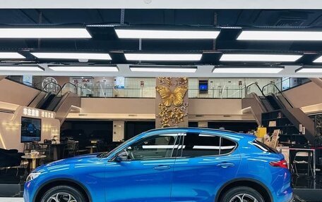 Alfa Romeo Stelvio, 2022 год, 3 000 000 рублей, 3 фотография