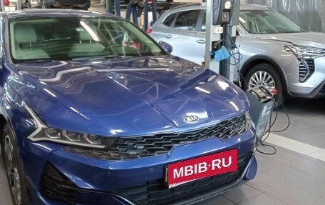 KIA K5, 2021 год, 1 683 000 рублей, 2 фотография
