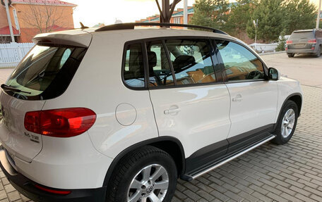 Volkswagen Tiguan I, 2013 год, 1 300 000 рублей, 2 фотография