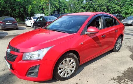 Chevrolet Cruze II, 2012 год, 800 000 рублей, 2 фотография