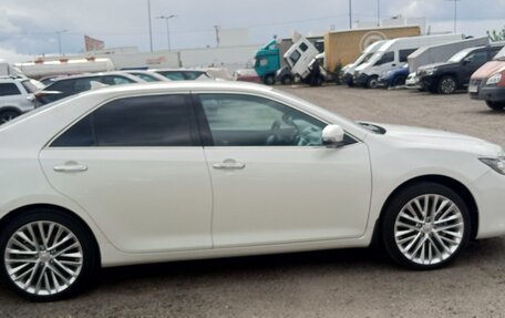 Toyota Camry, 2018 год, 2 550 000 рублей, 2 фотография