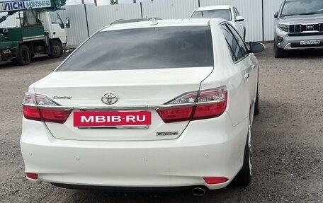 Toyota Camry, 2018 год, 2 550 000 рублей, 3 фотография