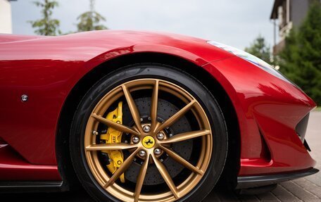 Ferrari 812, 2021 год, 52 000 000 рублей, 6 фотография