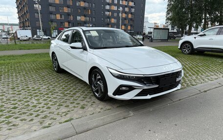 Hyundai Elantra, 2025 год, 2 400 000 рублей, 3 фотография
