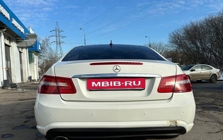 Mercedes-Benz E-Класс, 2010 год, 1 100 000 рублей, 6 фотография