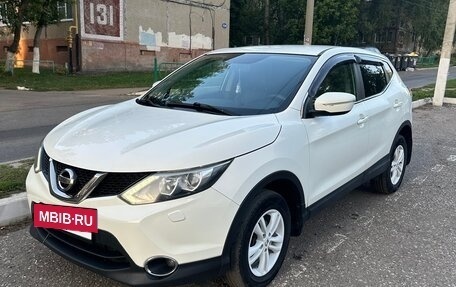 Nissan Qashqai, 2014 год, 1 350 000 рублей, 2 фотография