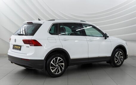 Volkswagen Tiguan II, 2018 год, 3 198 000 рублей, 7 фотография