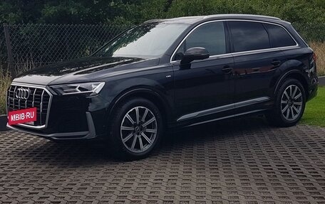Audi Q7, 2022 год, 6 945 000 рублей, 2 фотография