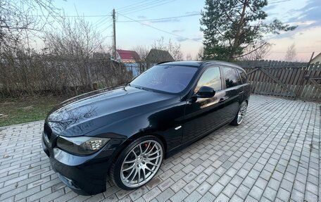 BMW 3 серия, 2008 год, 1 650 000 рублей, 3 фотография