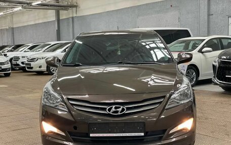 Hyundai Solaris II рестайлинг, 2014 год, 690 000 рублей, 2 фотография