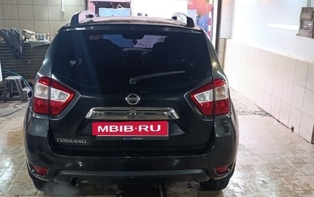 Nissan Terrano III, 2015 год, 850 000 рублей, 2 фотография