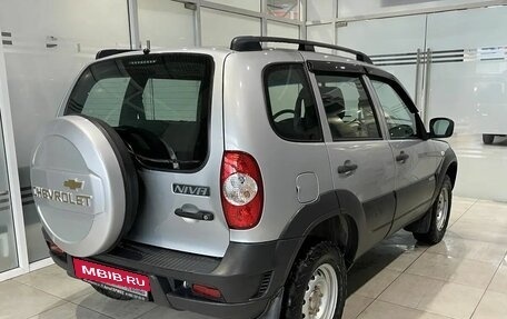 Chevrolet Niva I рестайлинг, 2018 год, 799 000 рублей, 4 фотография