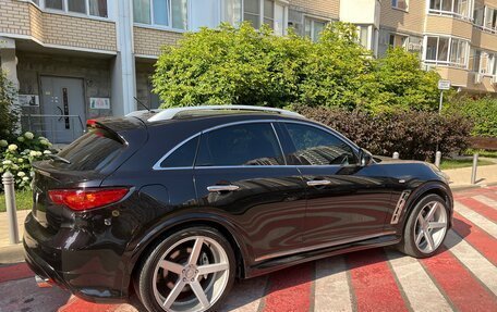 Infiniti FX II, 2013 год, 2 250 000 рублей, 3 фотография
