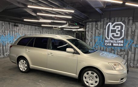Toyota Avensis III рестайлинг, 2003 год, 950 000 рублей, 4 фотография