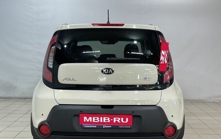 KIA Soul II рестайлинг, 2016 год, 1 240 000 рублей, 6 фотография