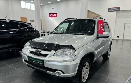 Chevrolet Niva I рестайлинг, 2014 год, 455 000 рублей, 3 фотография