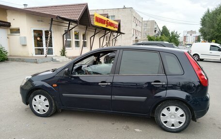 Ford Fiesta, 2006 год, 450 000 рублей, 4 фотография