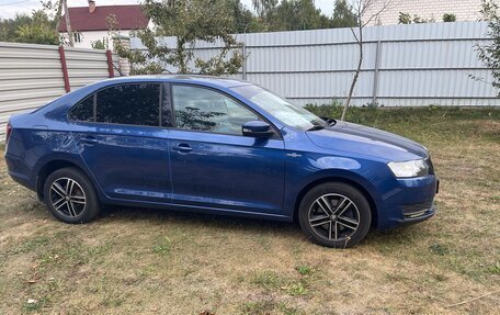 Skoda Rapid I, 2018 год, 1 300 000 рублей, 4 фотография
