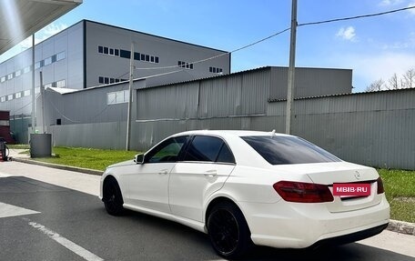 Mercedes-Benz E-Класс, 2011 год, 1 360 000 рублей, 12 фотография