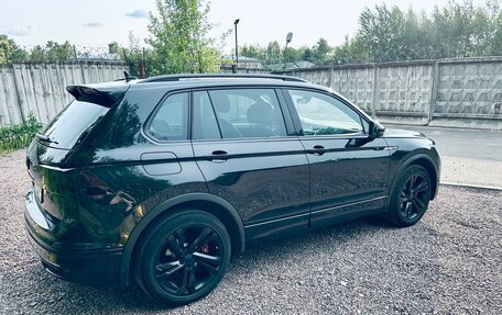 Volkswagen Tiguan II, 2022 год, 3 350 000 рублей, 3 фотография