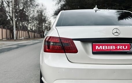 Mercedes-Benz E-Класс, 2011 год, 1 360 000 рублей, 9 фотография