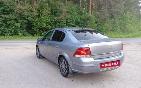 Opel Astra H, 2008 год, 620 000 рублей, 3 фотография