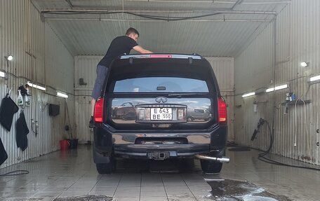 Infiniti QX56, 2004 год, 1 100 000 рублей, 8 фотография