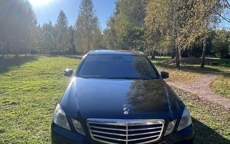 Mercedes-Benz E-Класс, 2011 год, 1 600 000 рублей, 4 фотография