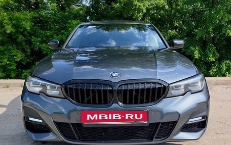 BMW 3 серия, 2019 год, 2 977 000 рублей, 2 фотография