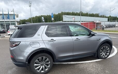 Land Rover Discovery Sport I рестайлинг, 2019 год, 2 900 000 рублей, 4 фотография