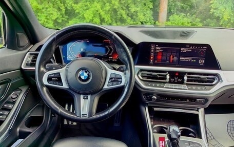 BMW 3 серия, 2019 год, 2 977 000 рублей, 12 фотография