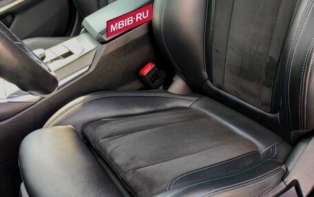 BMW 3 серия, 2019 год, 2 977 000 рублей, 14 фотография