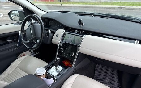 Land Rover Discovery Sport I рестайлинг, 2019 год, 2 900 000 рублей, 10 фотография