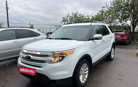 Ford Explorer VI, 2013 год, 1 678 000 рублей, 2 фотография