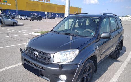 Toyota RAV4, 2004 год, 950 000 рублей, 3 фотография