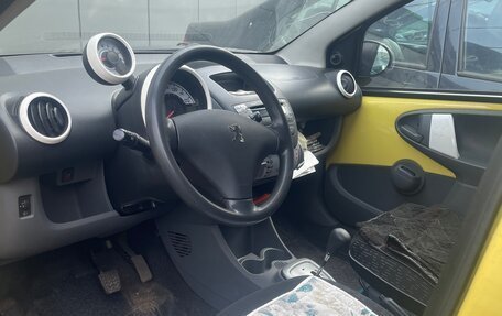 Peugeot 107 I рестайлинг, 2011 год, 450 000 рублей, 6 фотография