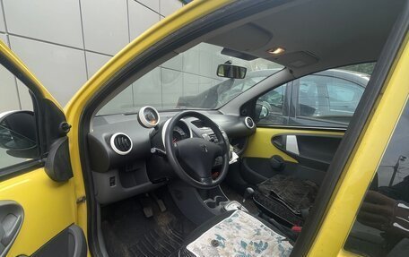 Peugeot 107 I рестайлинг, 2011 год, 450 000 рублей, 7 фотография