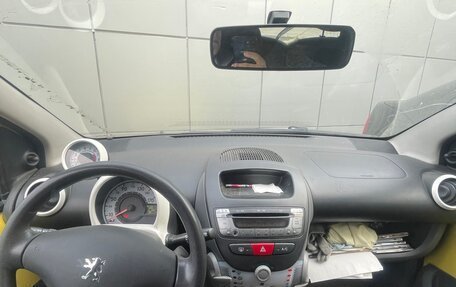 Peugeot 107 I рестайлинг, 2011 год, 450 000 рублей, 8 фотография