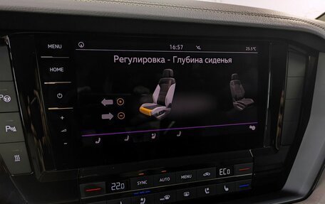 Volkswagen Touareg III, 2022 год, 7 900 000 рублей, 9 фотография
