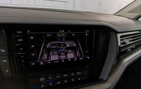 Volkswagen Touareg III, 2022 год, 7 900 000 рублей, 11 фотография