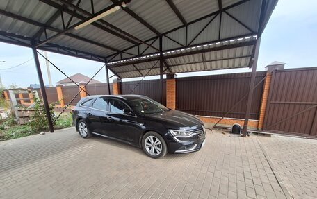 Renault Talisman, 2018 год, 1 810 000 рублей, 3 фотография