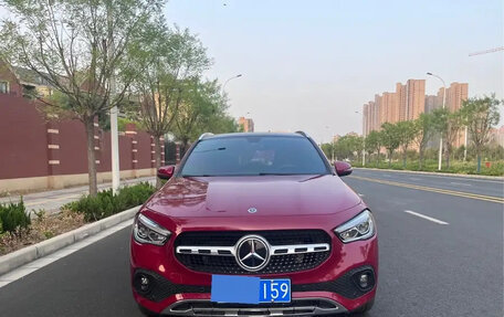 Mercedes-Benz GLA, 2021 год, 1 850 000 рублей, 2 фотография