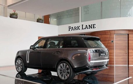 Land Rover Range Rover IV рестайлинг, 2024 год, 25 290 000 рублей, 2 фотография