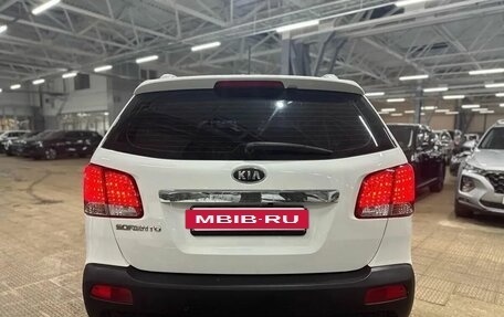 KIA Sorento II рестайлинг, 2011 год, 1 400 000 рублей, 5 фотография
