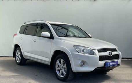 Toyota RAV4, 2012 год, 1 690 000 рублей, 2 фотография