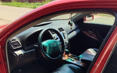Toyota Camry, 2007 год, 650 000 рублей, 2 фотография