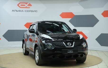 Nissan Juke II, 2013 год, 990 000 рублей, 2 фотография