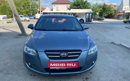 KIA cee'd I рестайлинг, 2009 год, 520 000 рублей, 2 фотография