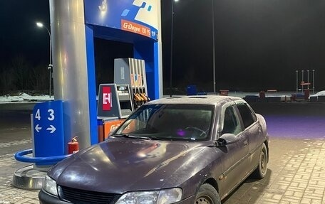 Opel Vectra B рестайлинг, 1997 год, 160 000 рублей, 3 фотография
