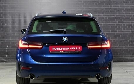 BMW 3 серия, 2019 год, 3 380 000 рублей, 5 фотография